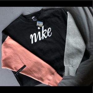 Nike Oversized Crewneck